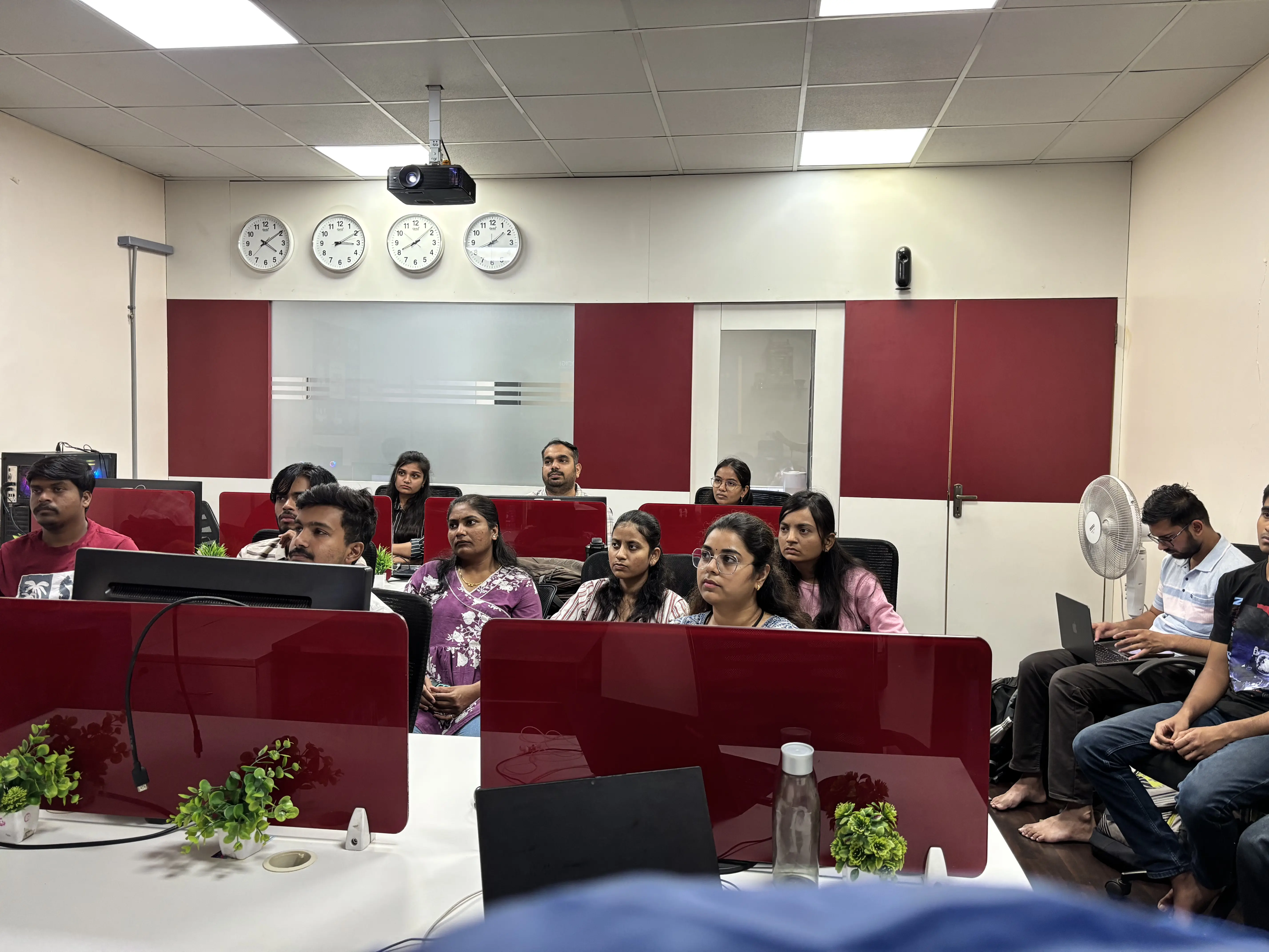GoDigi InfoTech Images